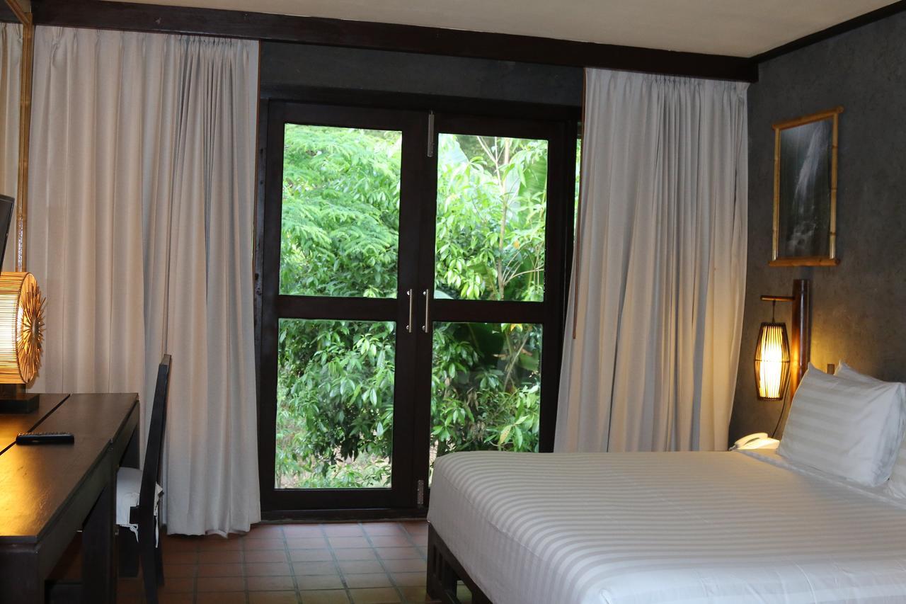 Namkat Yorla Pa Resort Ban Kat  Extérieur photo